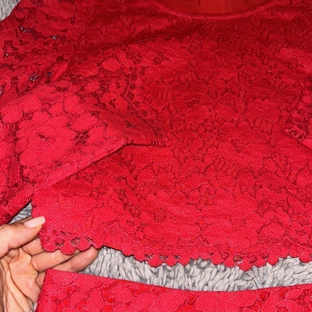 Marciano Red Hot Rebelle Metallic Lace Piya Long Sleeve Crop Top + Skirt Set - Picture 6 of 16